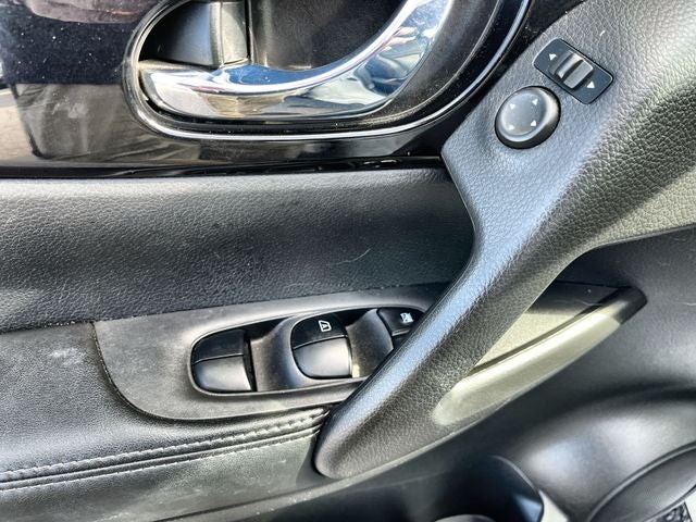 2017 Nissan Rogue Sport SL