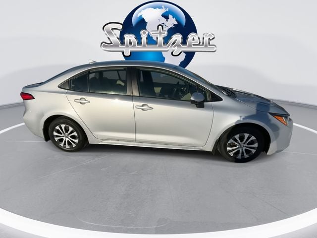 2022 Toyota Corolla Hybrid LE