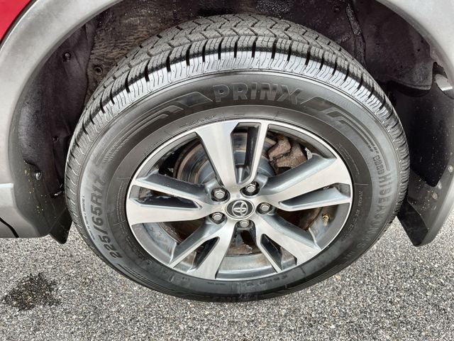 2017 Toyota RAV4 XLE