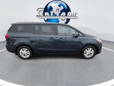 2015 Kia Sedona LX