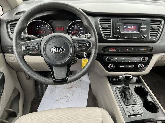 2015 Kia Sedona LX