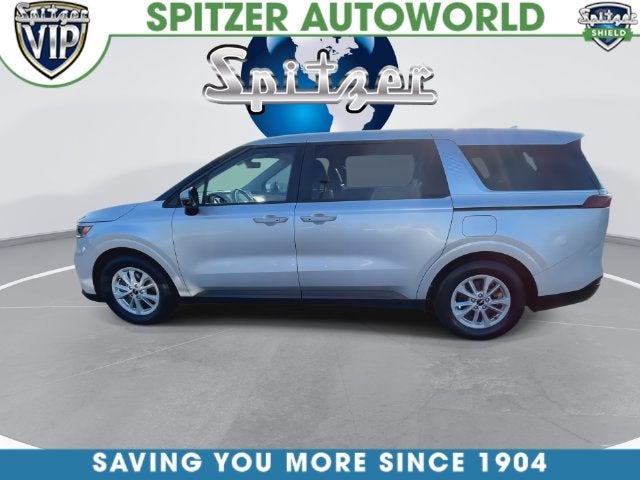 2023 Kia Carnival LX Seat Package