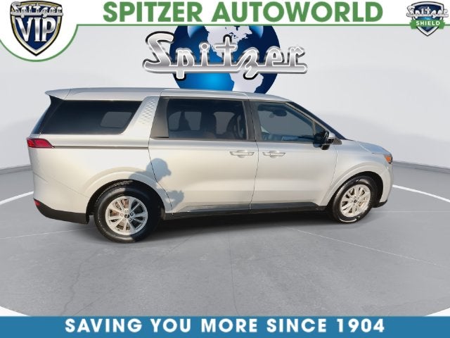 2023 Kia Carnival LX Seat Package