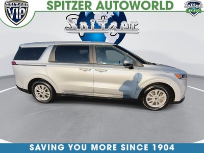 2023 Kia Carnival LX Seat Package