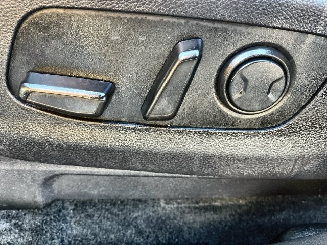2023 Kia Carnival LX Seat Package
