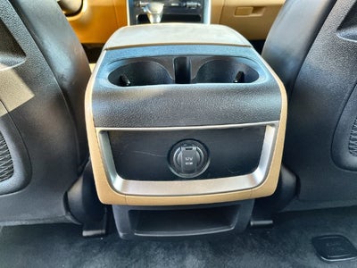2023 Kia Carnival LX Seat Package