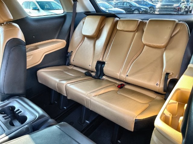 2023 Kia Carnival LX Seat Package