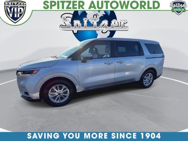 2023 Kia Carnival LX Seat Package