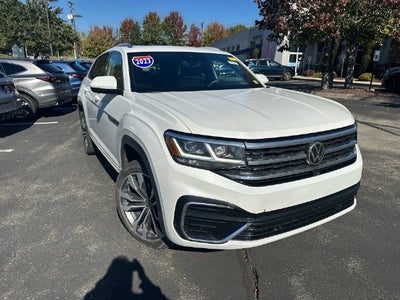 2023 Volkswagen Atlas Cross Sport 3.6L V6 SEL Premium R-Line