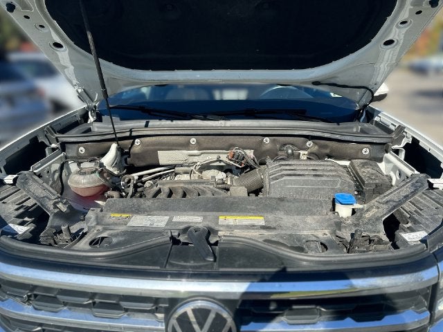 2023 Volkswagen Atlas Cross Sport 3.6L V6 SEL Premium R-Line