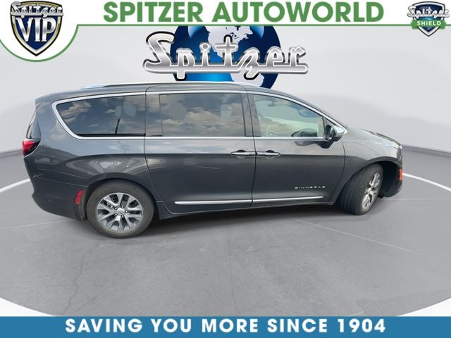 2022 Chrysler Pacifica Hybrid Pinnacle