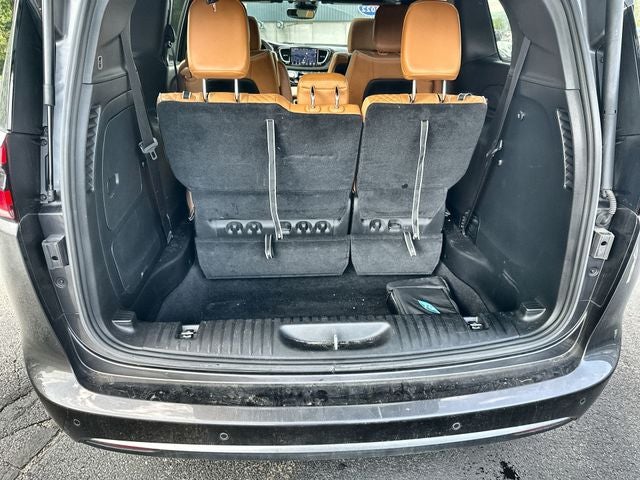 2022 Chrysler Pacifica Hybrid Pinnacle