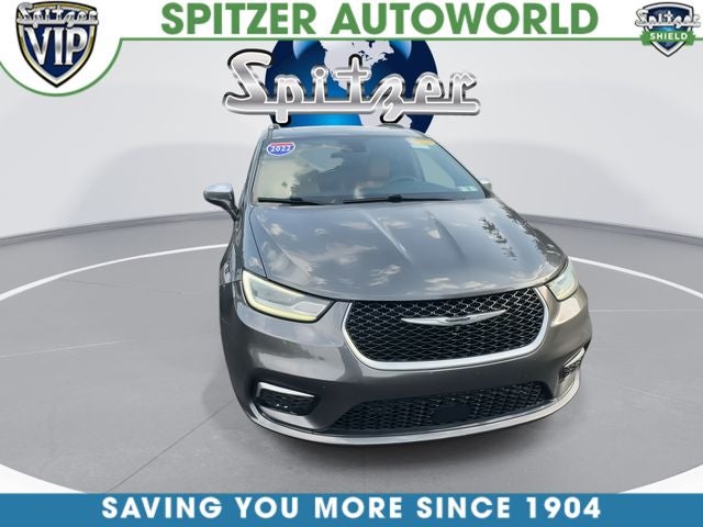 2022 Chrysler Pacifica Hybrid Pinnacle