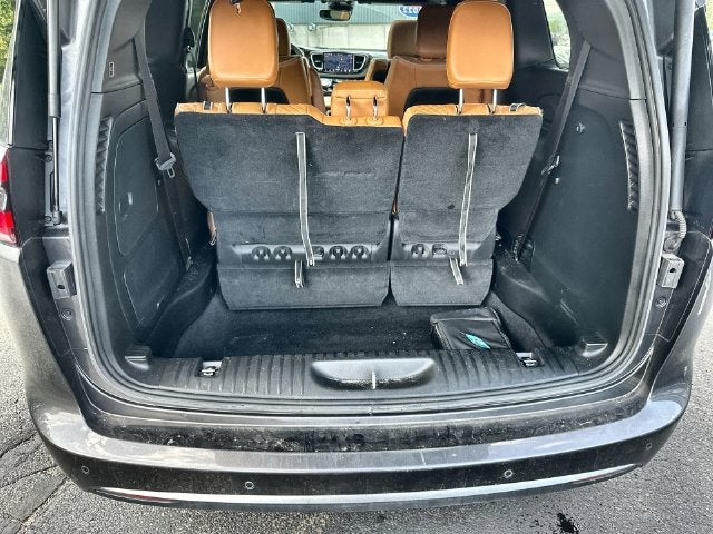2022 Chrysler Pacifica Hybrid Pinnacle