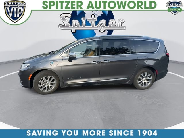 2022 Chrysler Pacifica Hybrid Pinnacle
