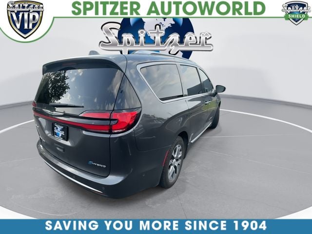 2022 Chrysler Pacifica Hybrid Pinnacle