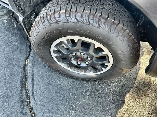 2025 Toyota Tacoma TRD Off-Road