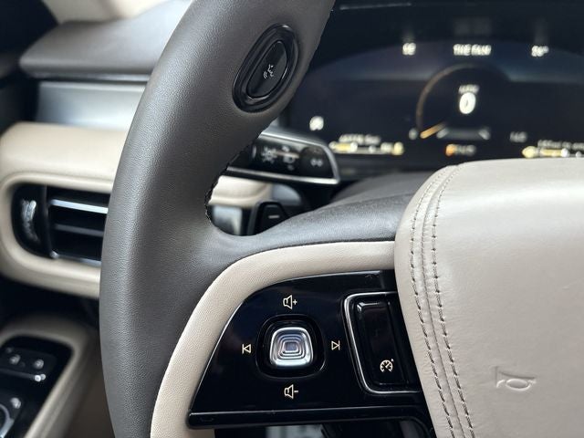 2023 Lincoln Aviator Standard