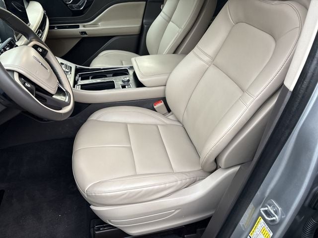 2023 Lincoln Aviator Standard