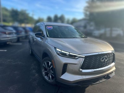 2023 INFINITI QX60 LUXE