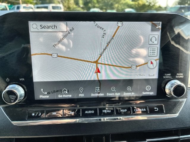 2023 Mitsubishi Outlander Base