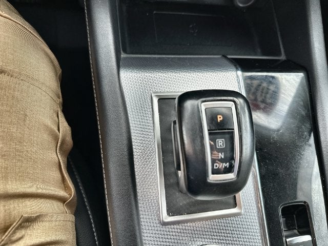 2023 Mitsubishi Outlander Base