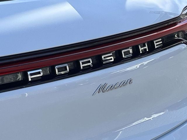 2023 Porsche Macan T