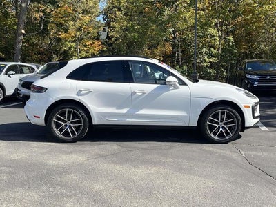 2023 Porsche Macan T