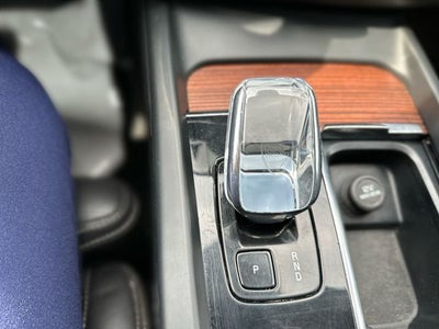 2023 Volvo XC60 B6 Ultimate Bright Theme