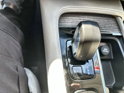 2023 Volvo XC90 B5 Plus