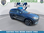 2023 Volvo XC90 B5 Plus