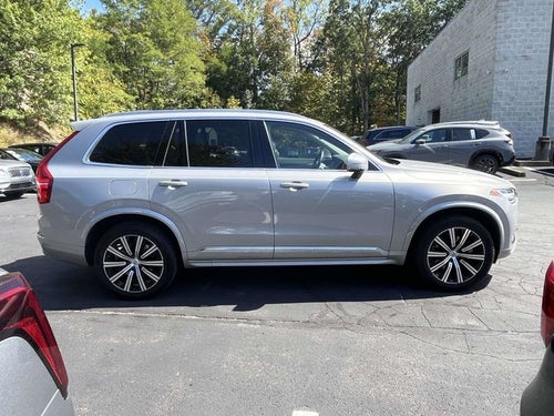 2025 Volvo XC90 B5 Core