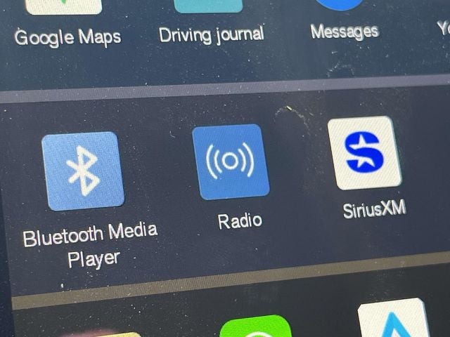 2025 Volvo XC90 B5 Core