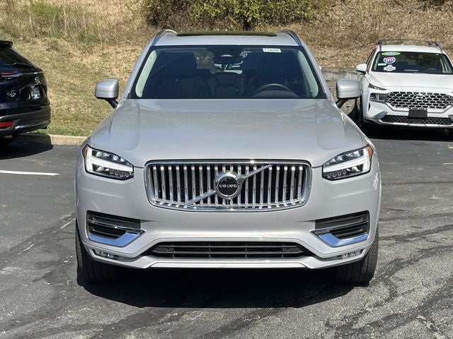 2025 Volvo XC90 B5 Core