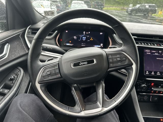 2022 Jeep Grand Cherokee Altitude