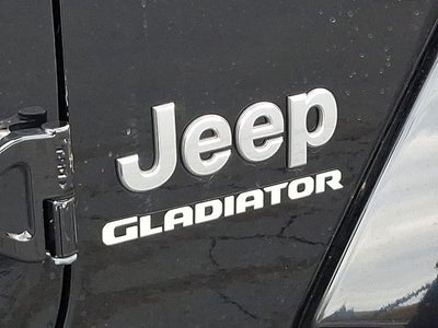 2022 Jeep Gladiator Overland