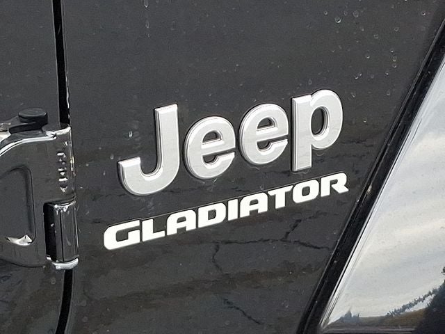 2022 Jeep Gladiator Overland