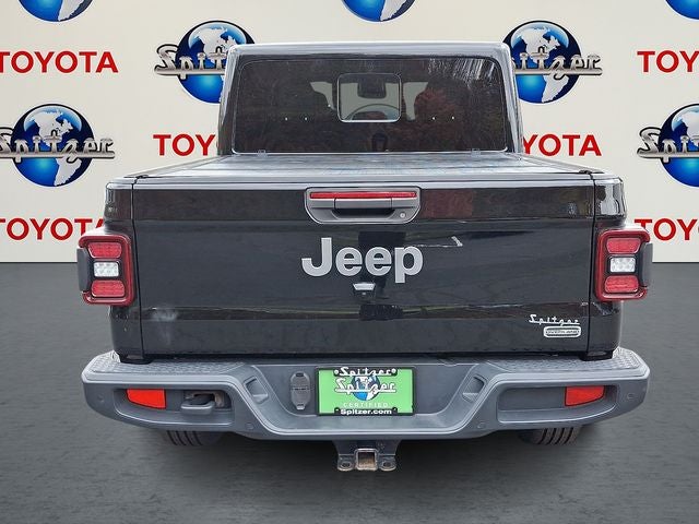 2022 Jeep Gladiator Overland