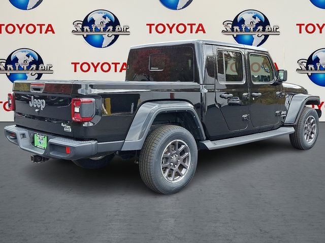 2022 Jeep Gladiator Overland
