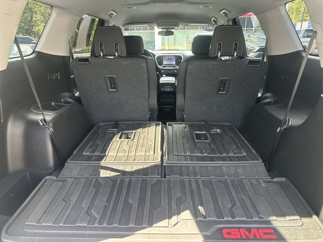 2017 GMC Acadia SLE-2