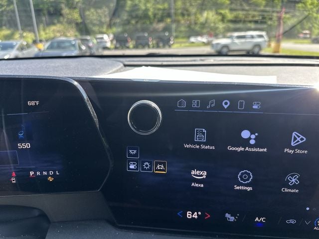 2024 Chevrolet Traverse LS