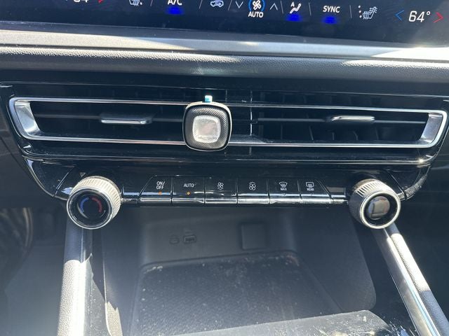 2024 Chevrolet Traverse LS