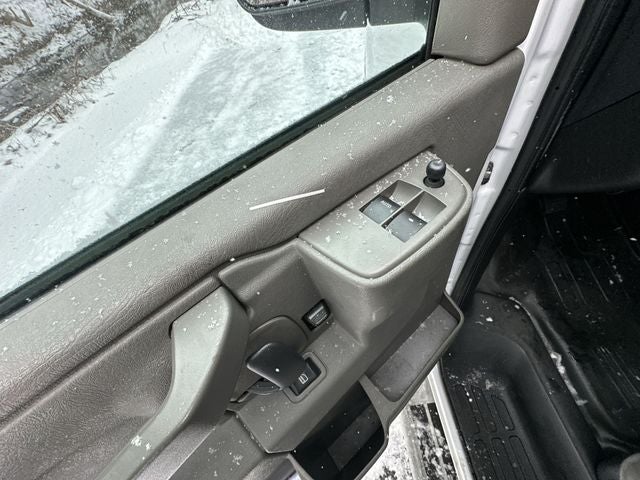 2023 GMC Savana 2500 Work Van