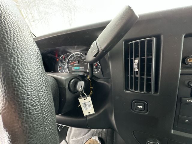 2023 GMC Savana 2500 Work Van