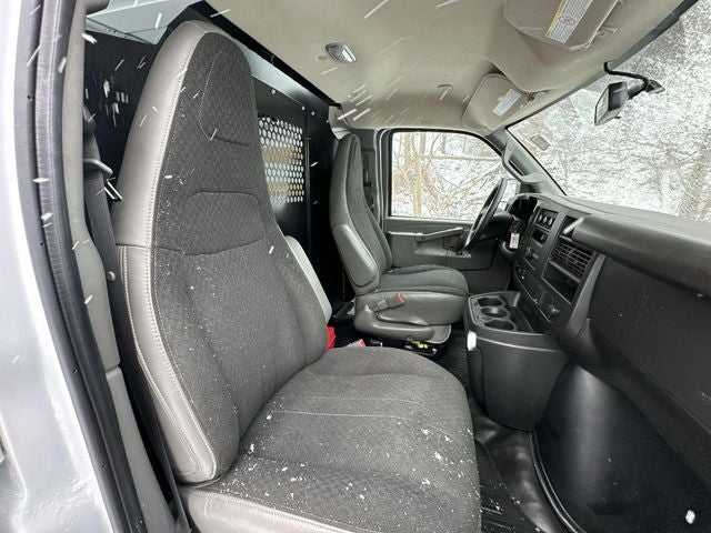 2023 GMC Savana 2500 Work Van