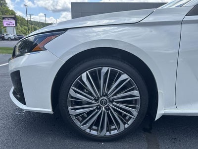 2023 Nissan Altima 2.5 SL