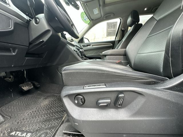 2022 Volkswagen Atlas SEL