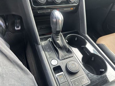 2023 Volkswagen Atlas Cross Sport 3.6L V6 SEL Premium R-Line