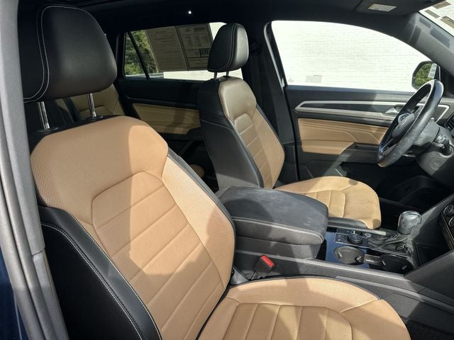2023 Volkswagen Atlas Cross Sport 3.6L V6 SEL Premium R-Line