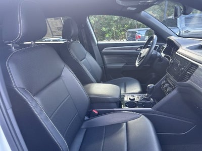 2023 Volkswagen Atlas Cross Sport 3.6L V6 SE w/Technology